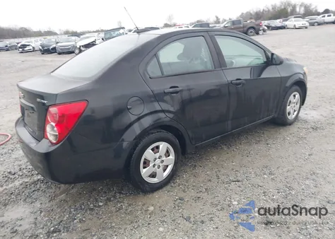 2015 Chevrolet Sonic Ls Auto из США, поврежденный, VIN 1G1JA5SH1F4140571